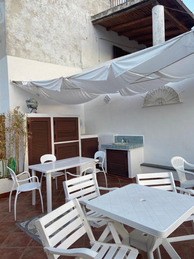 Casa Isabella Loc Turist Br Apartamento Lípara Exterior foto