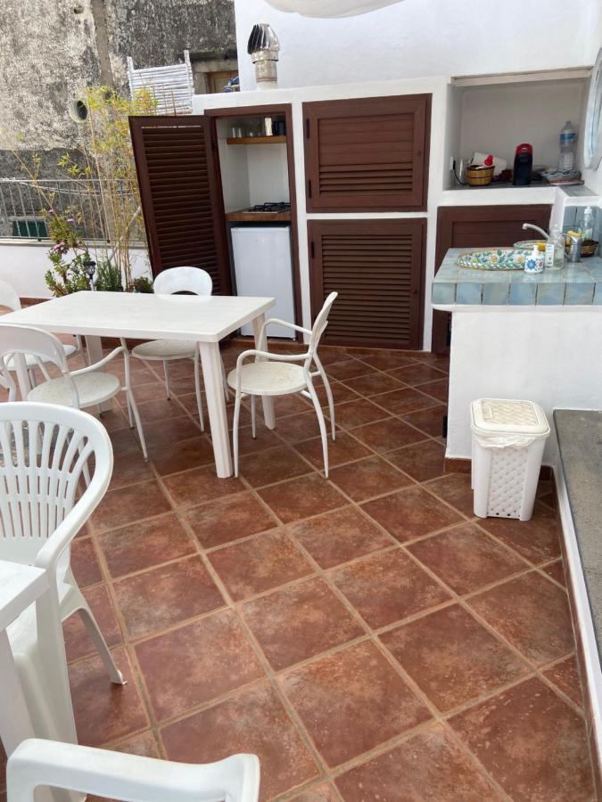 Casa Isabella Loc Turist Br Apartamento Lípara Exterior foto