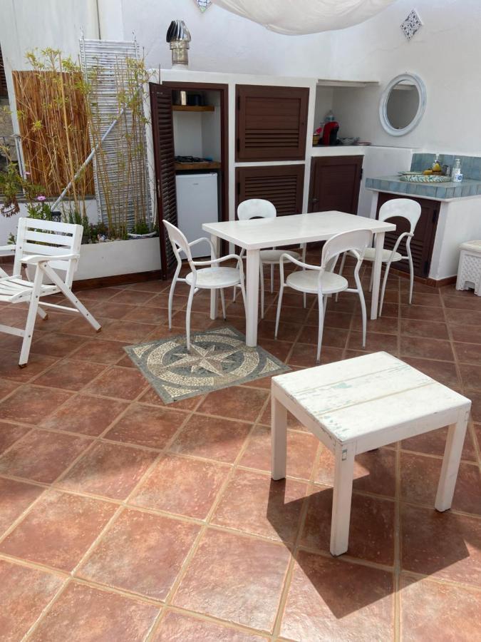 Casa Isabella Loc Turist Br Apartamento Lípara Exterior foto