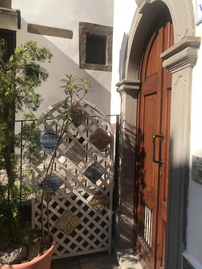 Casa Isabella Loc Turist Br Apartamento Lípara Exterior foto
